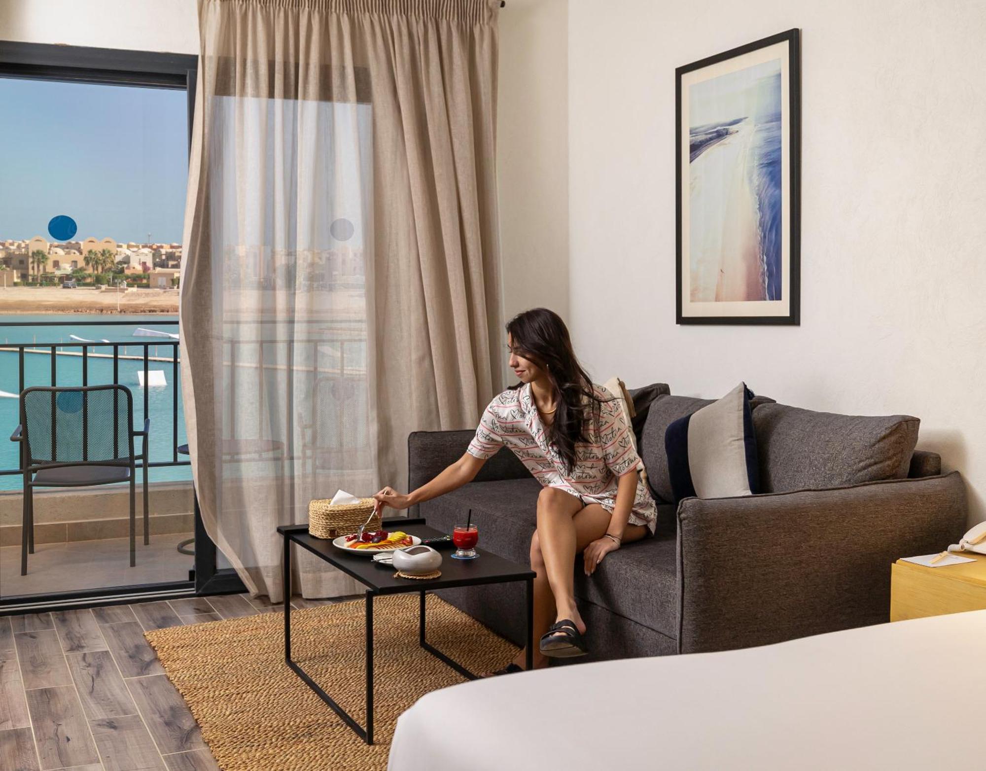 Creek Hotel And Residences El Gouna フルガダ エクステリア 写真